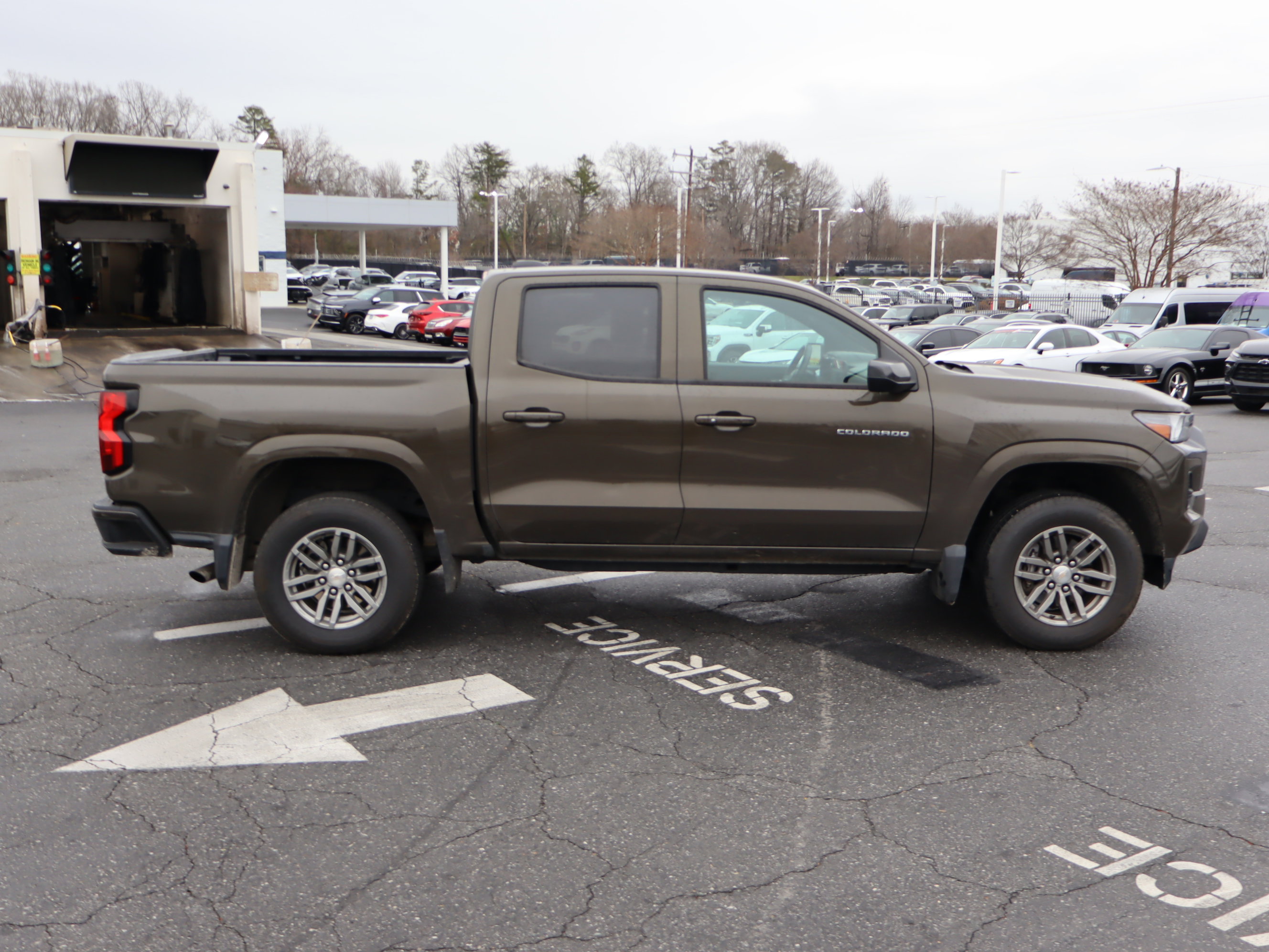 Used 2023 Chevrolet Colorado LT w/ LT Convenience Package image 22
