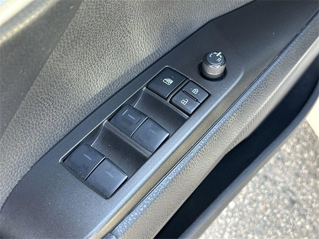 Used 2024 Toyota Camry SE image 20