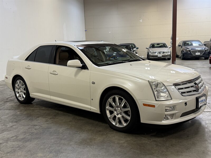 Used 2006 Cadillac STS V8 w/ Preferred Equipment Group RWD image 10