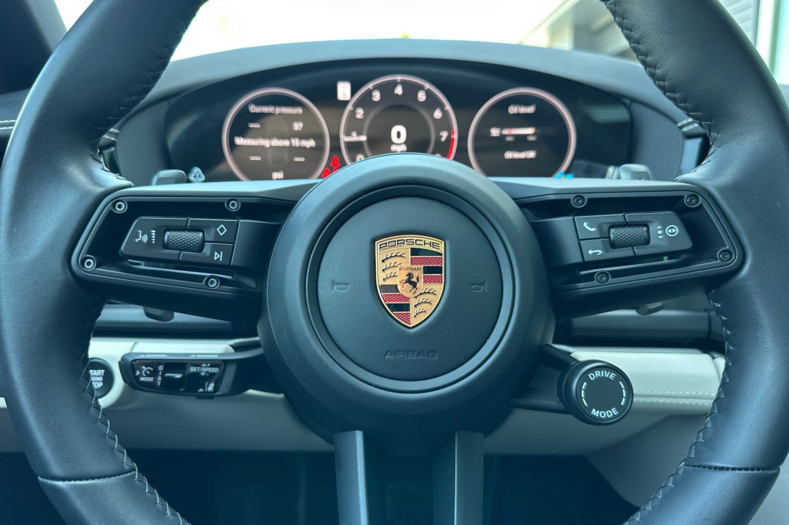Used 2026 Porsche Panamera image 24