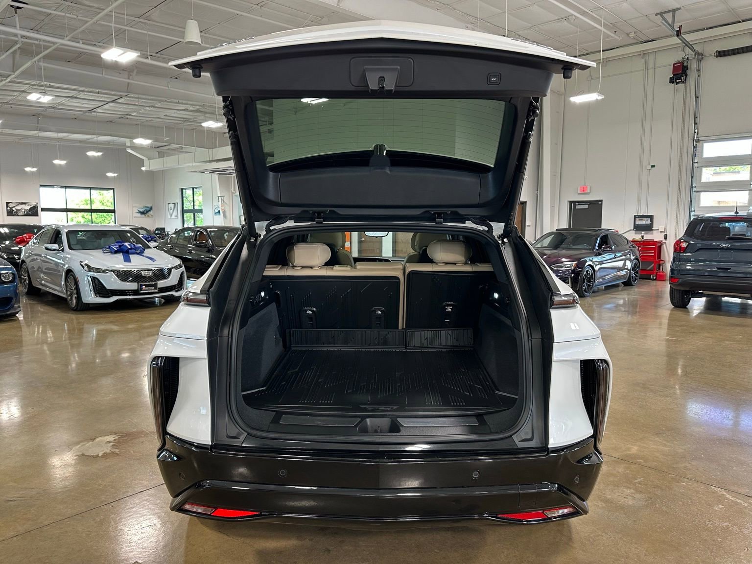 Used 2024 Cadillac Lyriq Sport w/ Nappa Leather Package AWD/4WD image 47