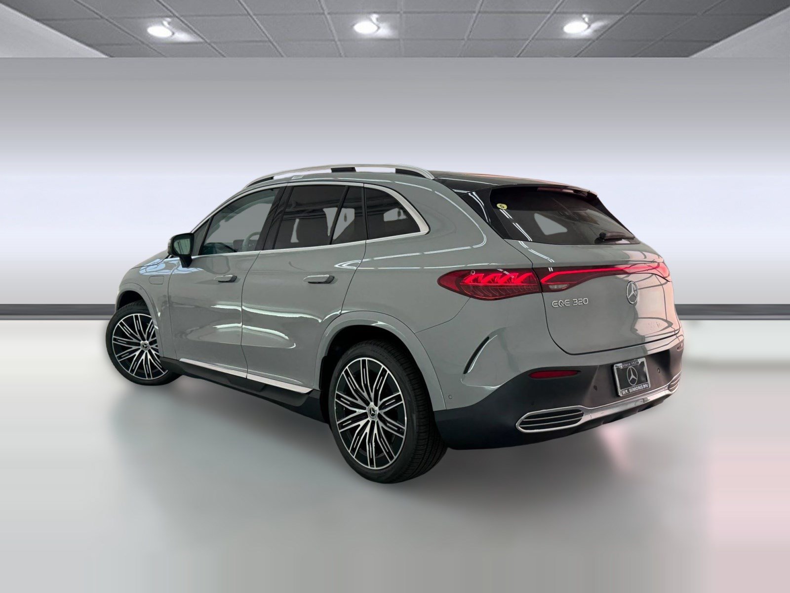 New 2027 Mercedes-Benz EQE 320 4MATIC SUV image 3
