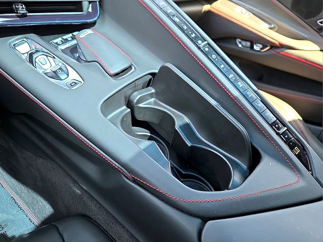 Used 2024 Chevrolet Corvette Stingray Premium Cpe w/ Z51 Performance Package RWD image 25