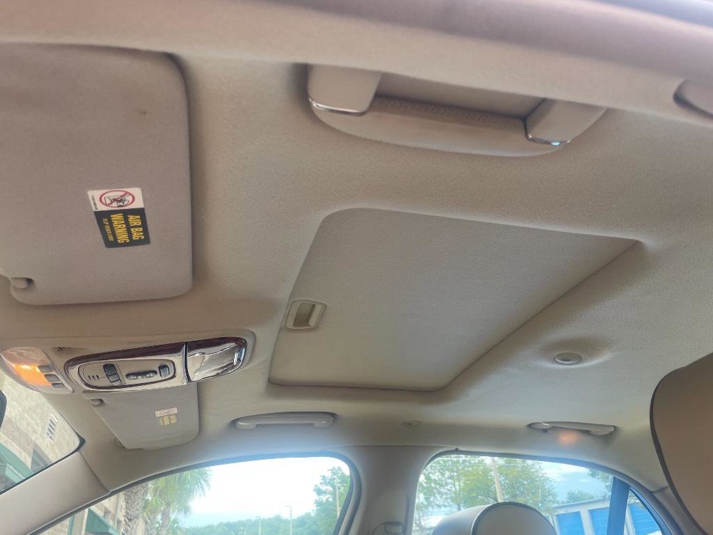 Used 2004 Jaguar XJ8 XJ8 Vanden Plas image 25