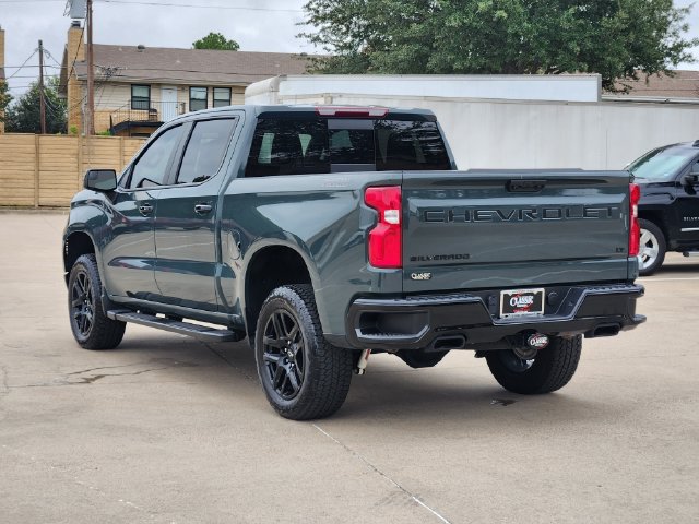 Used 2025 Chevrolet Silverado 1500 LT Trail Boss w/ Convenience Package II AWD/4WD image 3