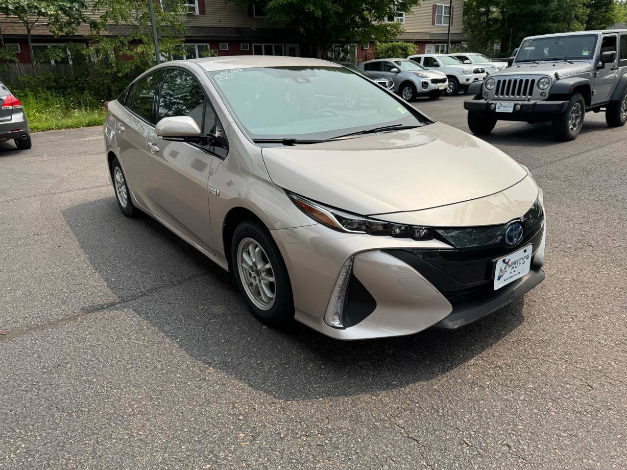 Used 2018 Toyota Prius Prime Premium FWD image 7