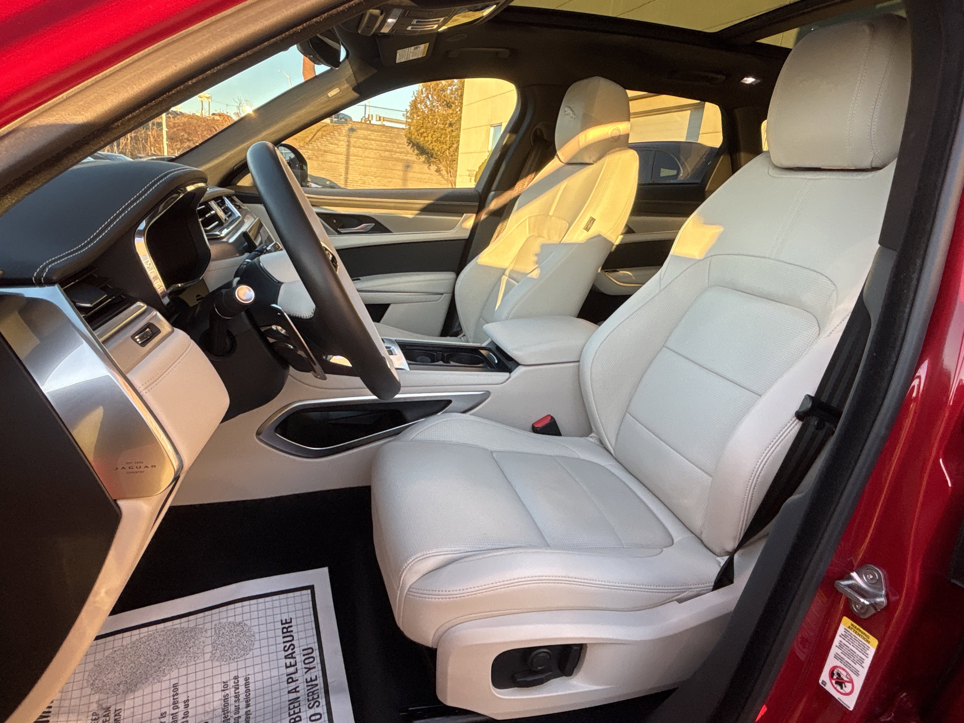 Used 2026 Jaguar F-PACE R-Dynamic S image 14