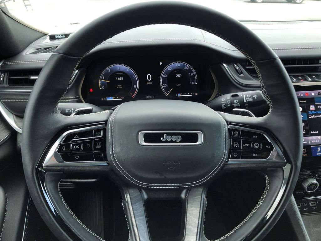 Used 2023 Jeep Grand Cherokee L Overland w/ Advanced Protech Group III AWD/4WD image 25