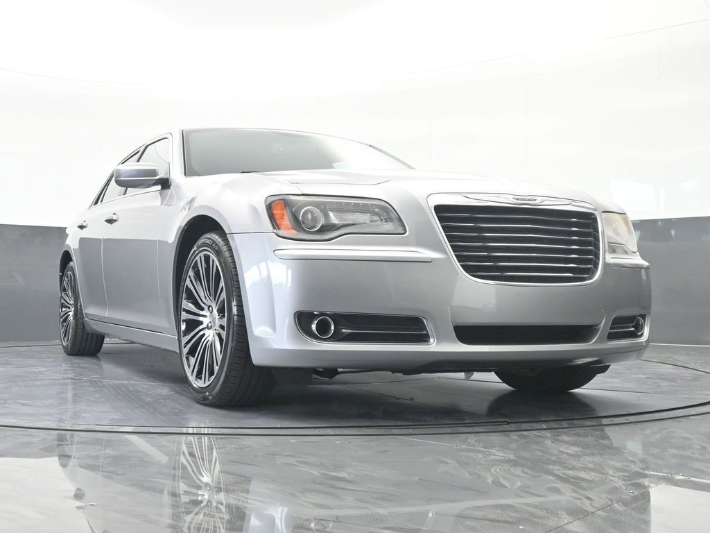 Used 2014 Chrysler 300 S image 60