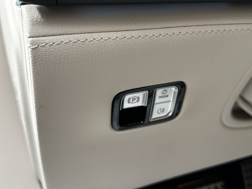 New 2027 Mercedes-Benz S 580 4MATIC Sedan image 35