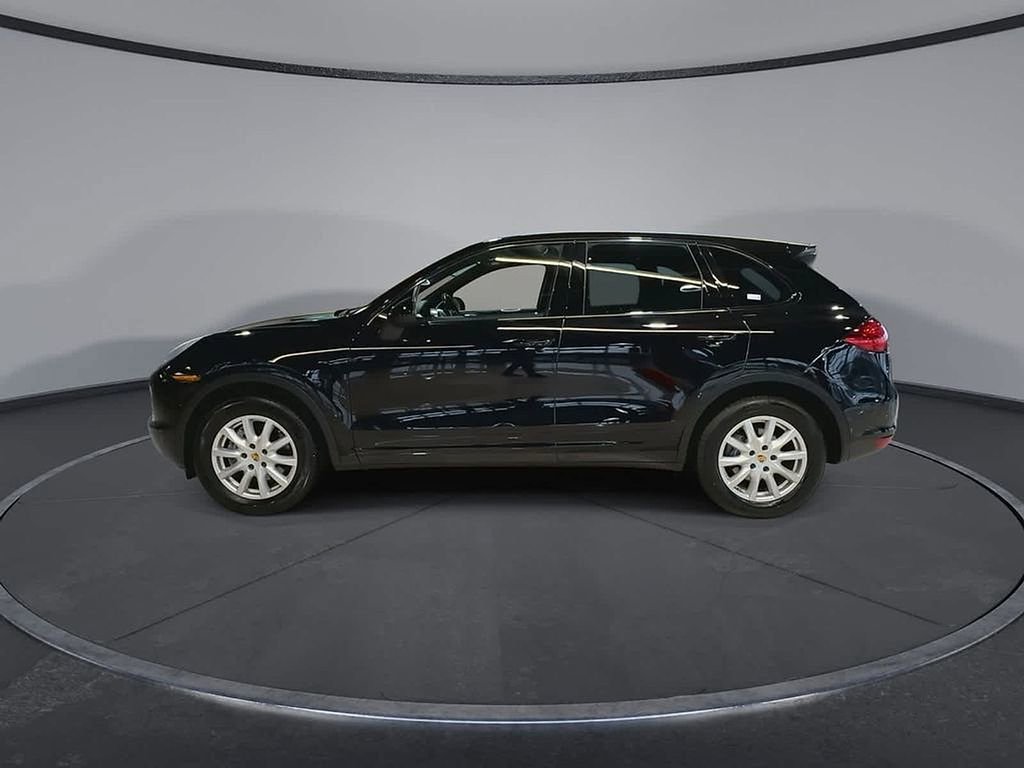 Used 2014 Porsche Cayenne AWD/4WD image 7