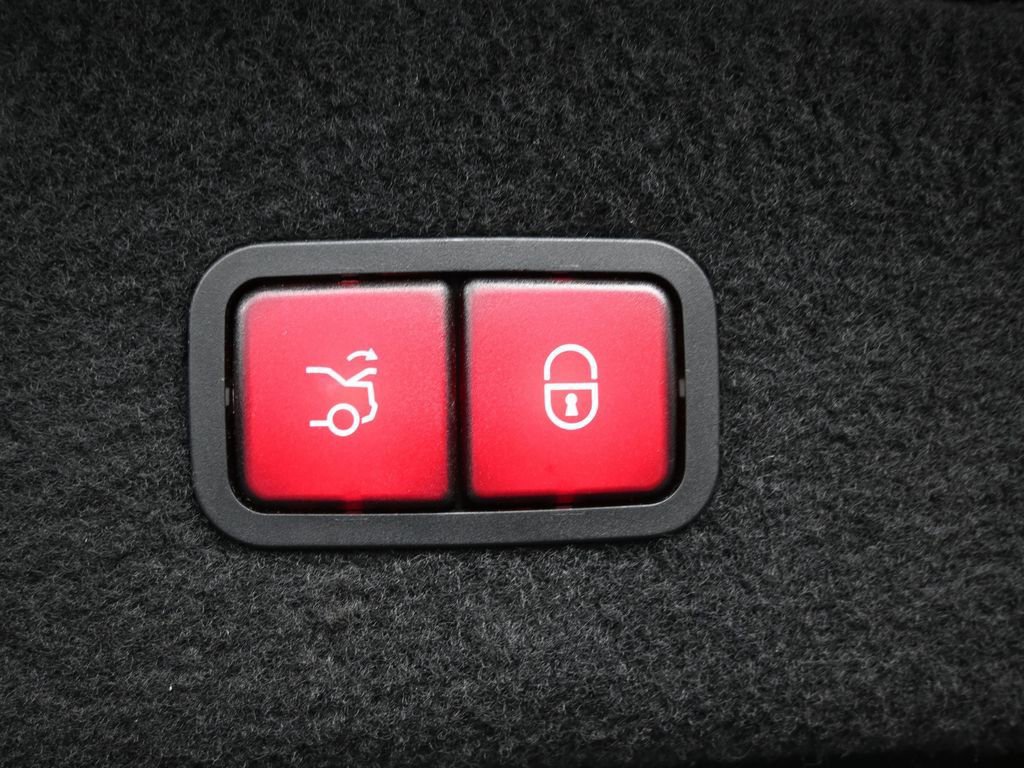 Used 2020 Mercedes-Benz S 450 Sedan image 16