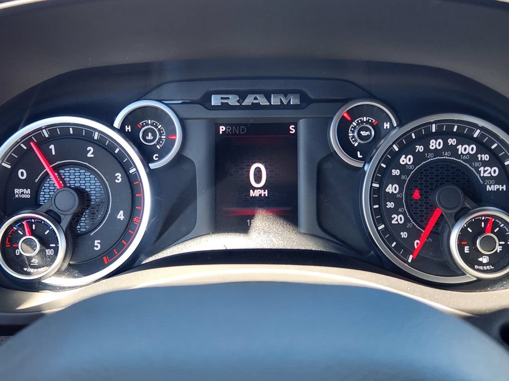 New 2026 RAM 2500 Tradesman AWD/4WD image 14
