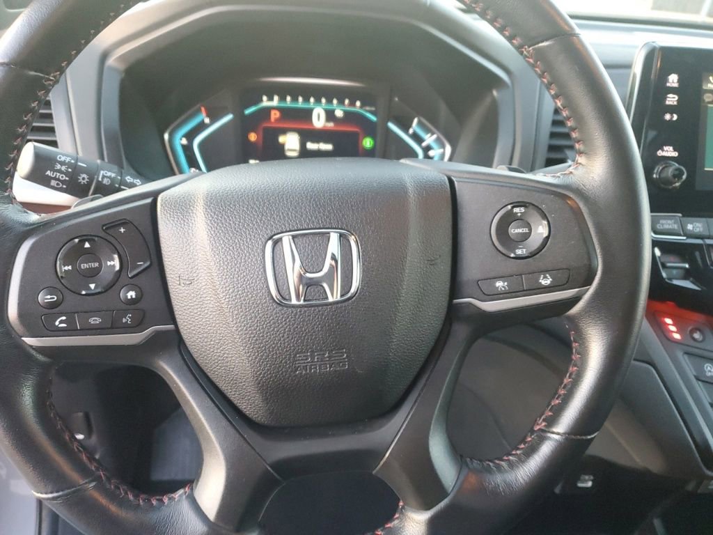 Used 2024 Honda Odyssey Sport image 16
