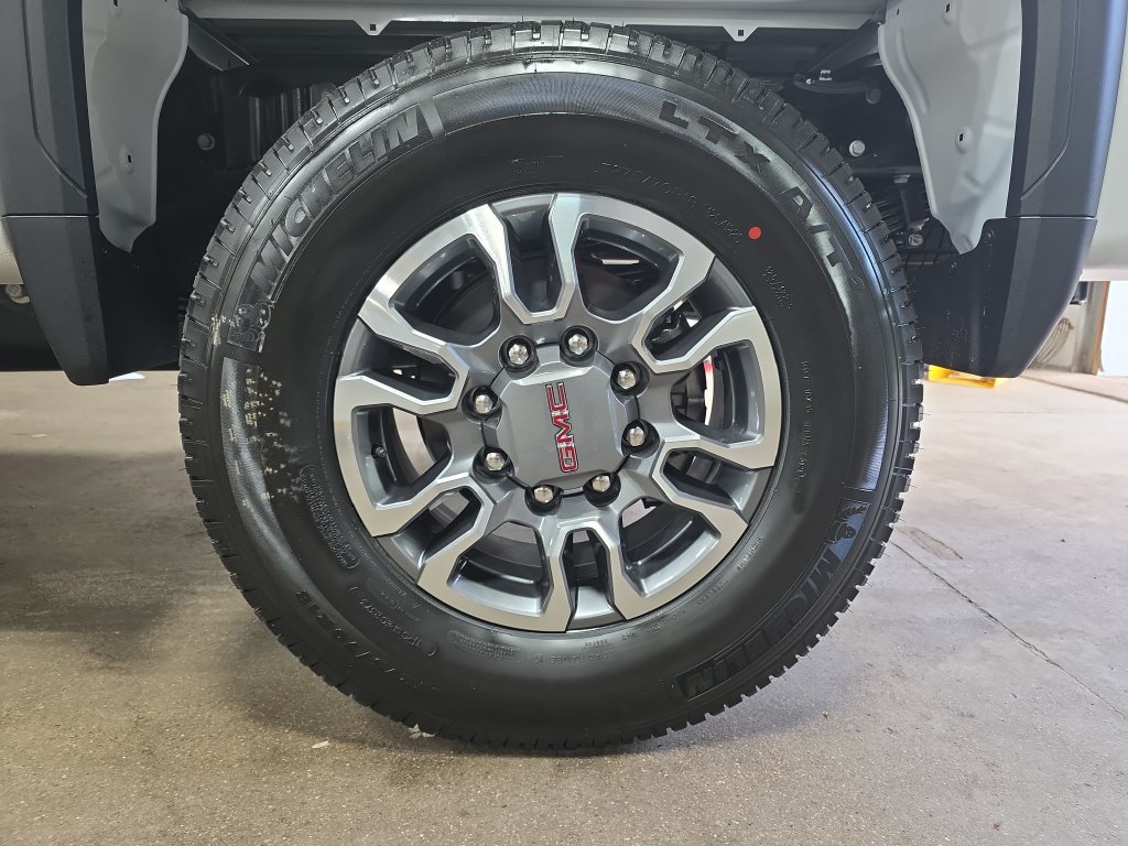 New 2026 GMC Sierra 3500 Pro AWD/4WD image 30