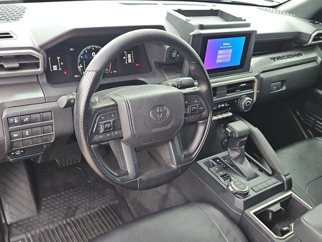 Used 2025 Toyota Tacoma SR5 image 10