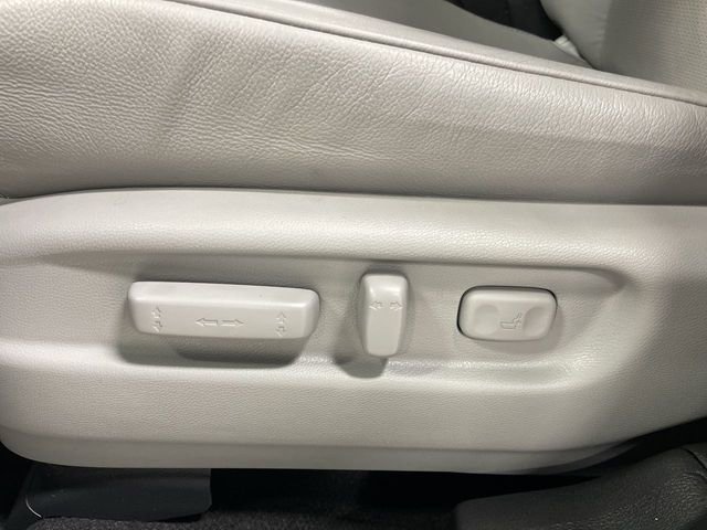 Used 2023 Honda Passport EX-L image 12