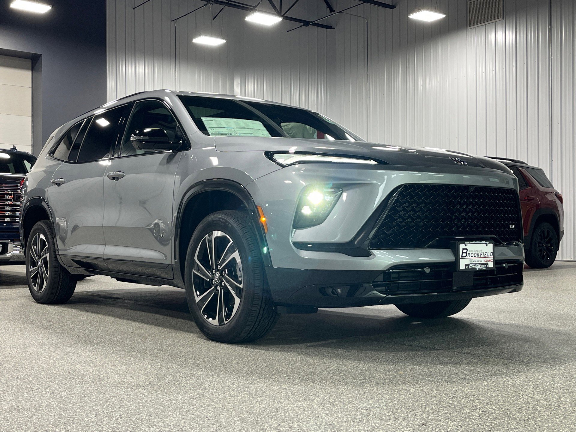 New 2026 Buick Enclave Sport Touring w/ Power Package image 5