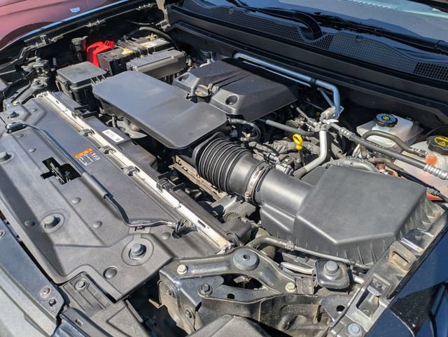 Certified 2024 Chevrolet Colorado Trail Boss AWD/4WD image 28