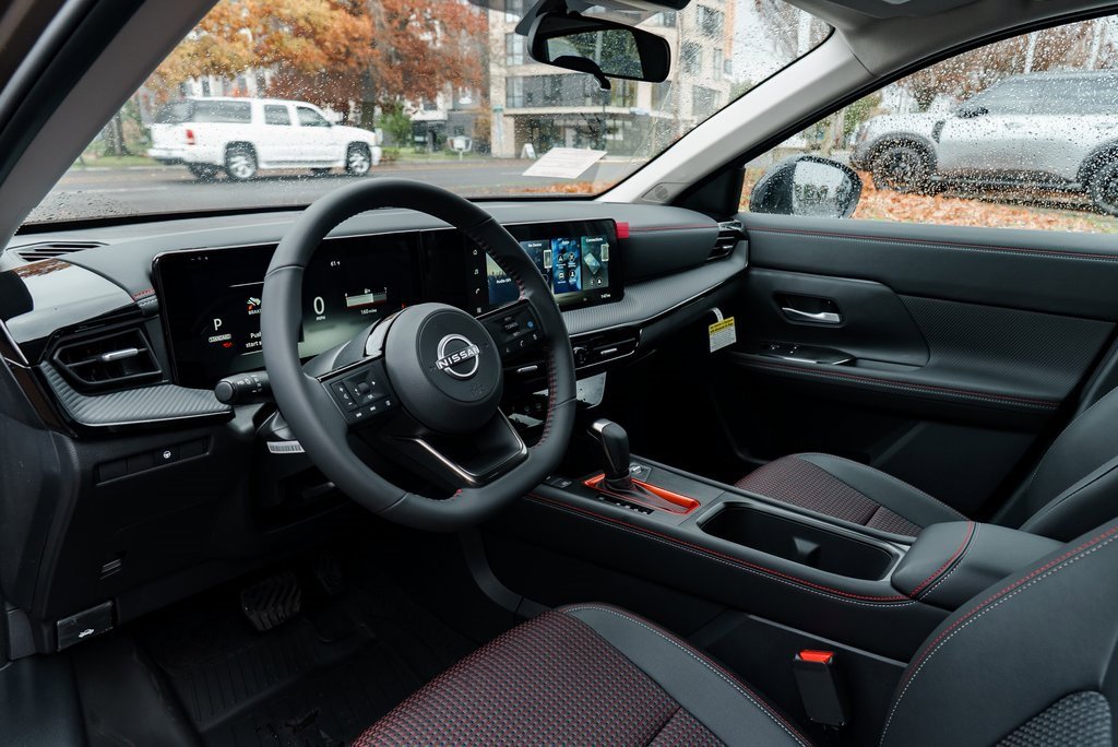 New 2026 Nissan Kicks SR w/ Cold Weather Package image 20