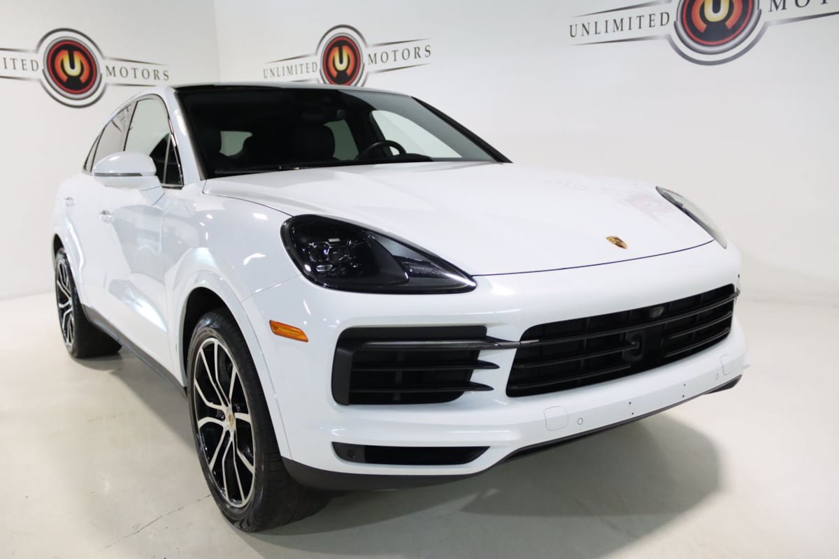 Used 2023 Porsche Cayenne Coupe w/ Towing Package w/o Tow Ball AWD/4WD image 26