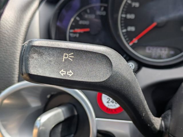 Used 2016 Porsche Cayenne image 28