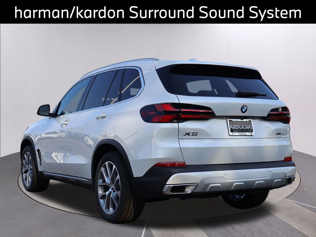 New 2026 BMW X5 xDrive40i w/ Climate Comfort Package image 7