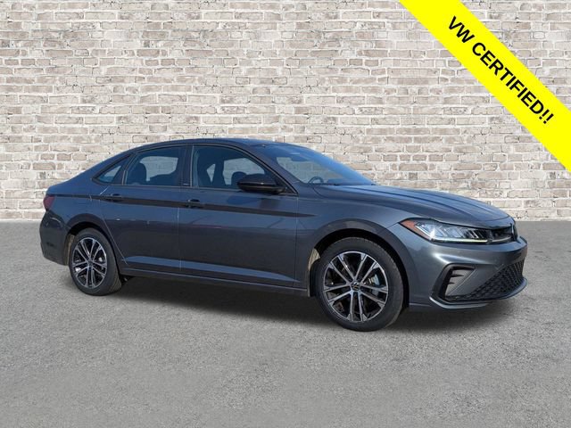 Certified 2025 Volkswagen Jetta Sport FWD image 1