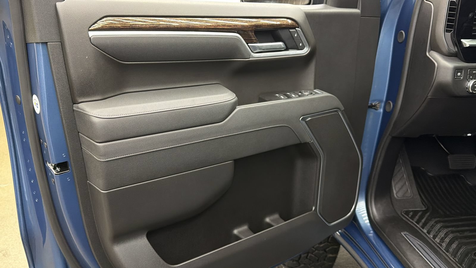 Used 2026 GMC Sierra 1500 Elevation AWD/4WD image 24