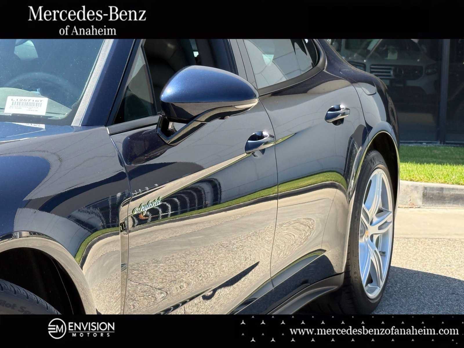 Used 2019 Porsche Panamera 4 AWD/4WD image 4