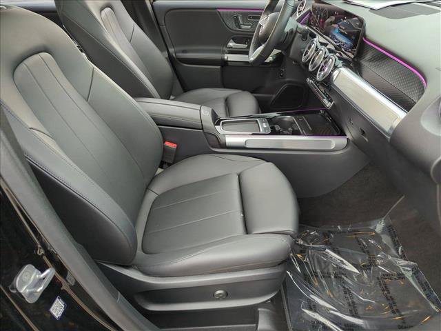 Certified 2024 Mercedes-Benz GLB 250 image 21