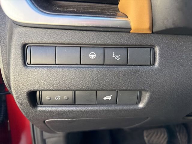 Used 2023 Nissan Rogue Platinum w/ Platinum Premium Package image 14