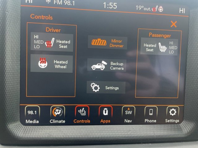 Used 2022 Jeep Wrangler Unlimited Sahara image 24