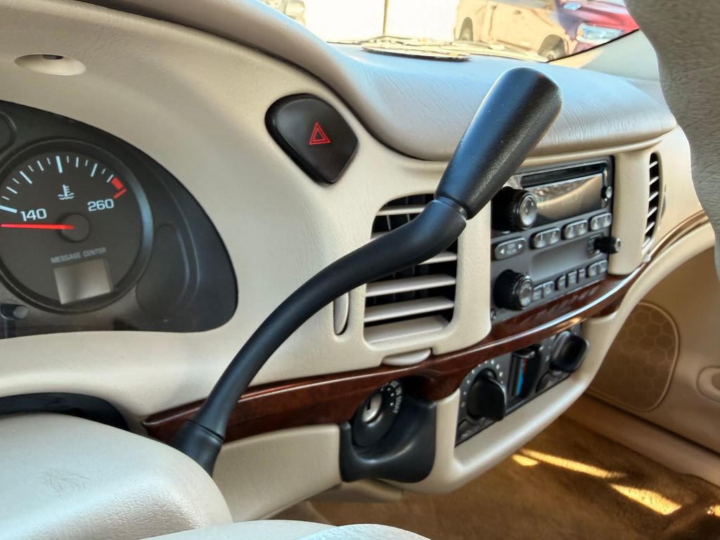 Used 2004 Chevrolet Impala w/ Preferred Equipment Group image 21