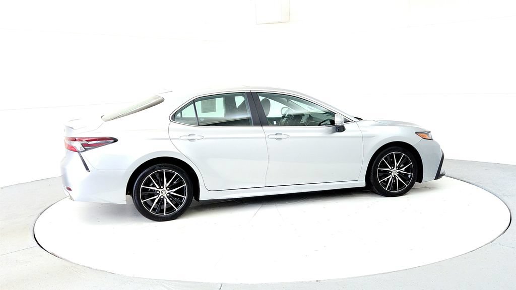 Certified 2024 Toyota Camry SE w/ Cold Weather Package AWD/4WD image 6