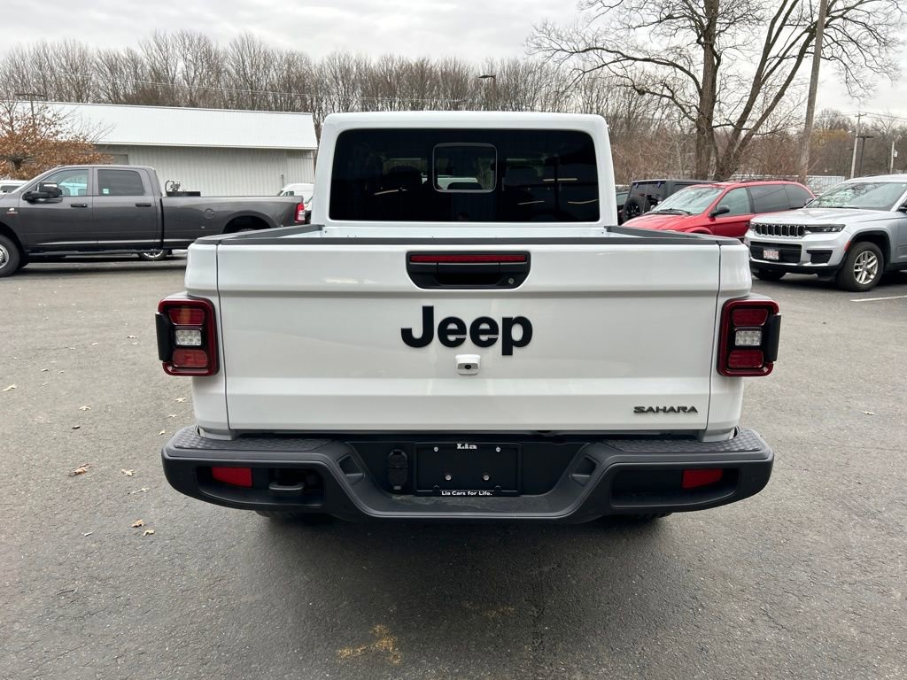 New 2026 Jeep Gladiator Sport AWD/4WD image 4