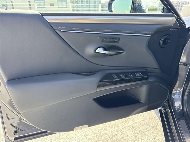 Certified 2024 Lexus ES 350 F Sport image 13