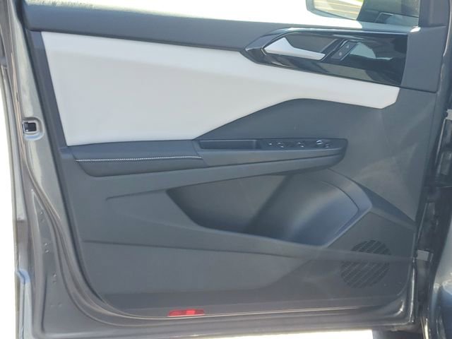 New 2025 Volkswagen Taos S image 8