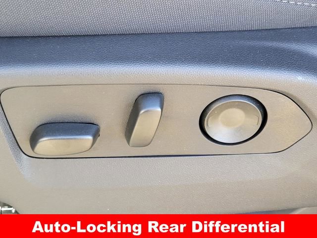 New 2026 GMC Sierra 1500 Elevation image 25