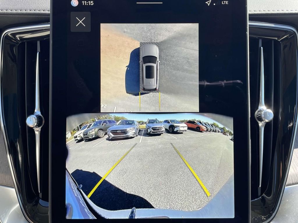 New 2026 Volvo XC90 B6 Ultra w/ Protection Package Premier image 18