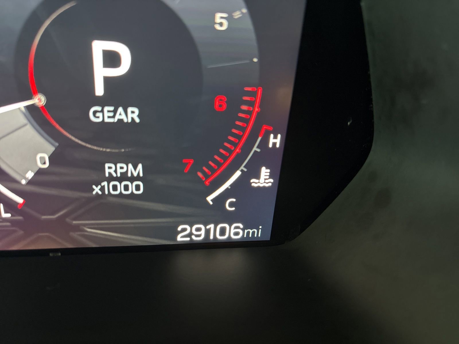 Certified 2025 GMC Canyon AT4 w/ AT4 Premium Package image 28