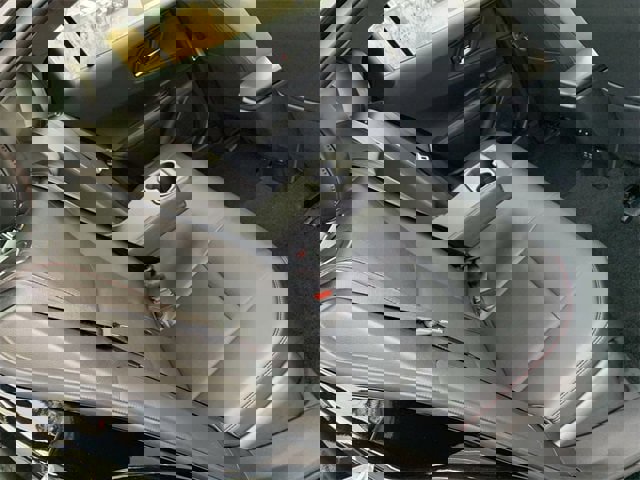 New 2025 Toyota Prius Plug-In Hybrid image 12