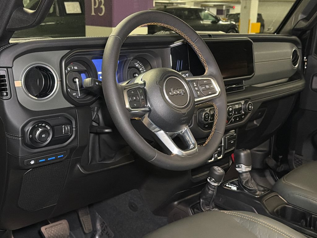 Used 2024 Jeep Wrangler High Altitude AWD/4WD image 23