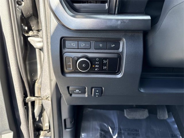 Used 2024 Ford F250 Lariat w/ Lariat Ultimate Package image 29