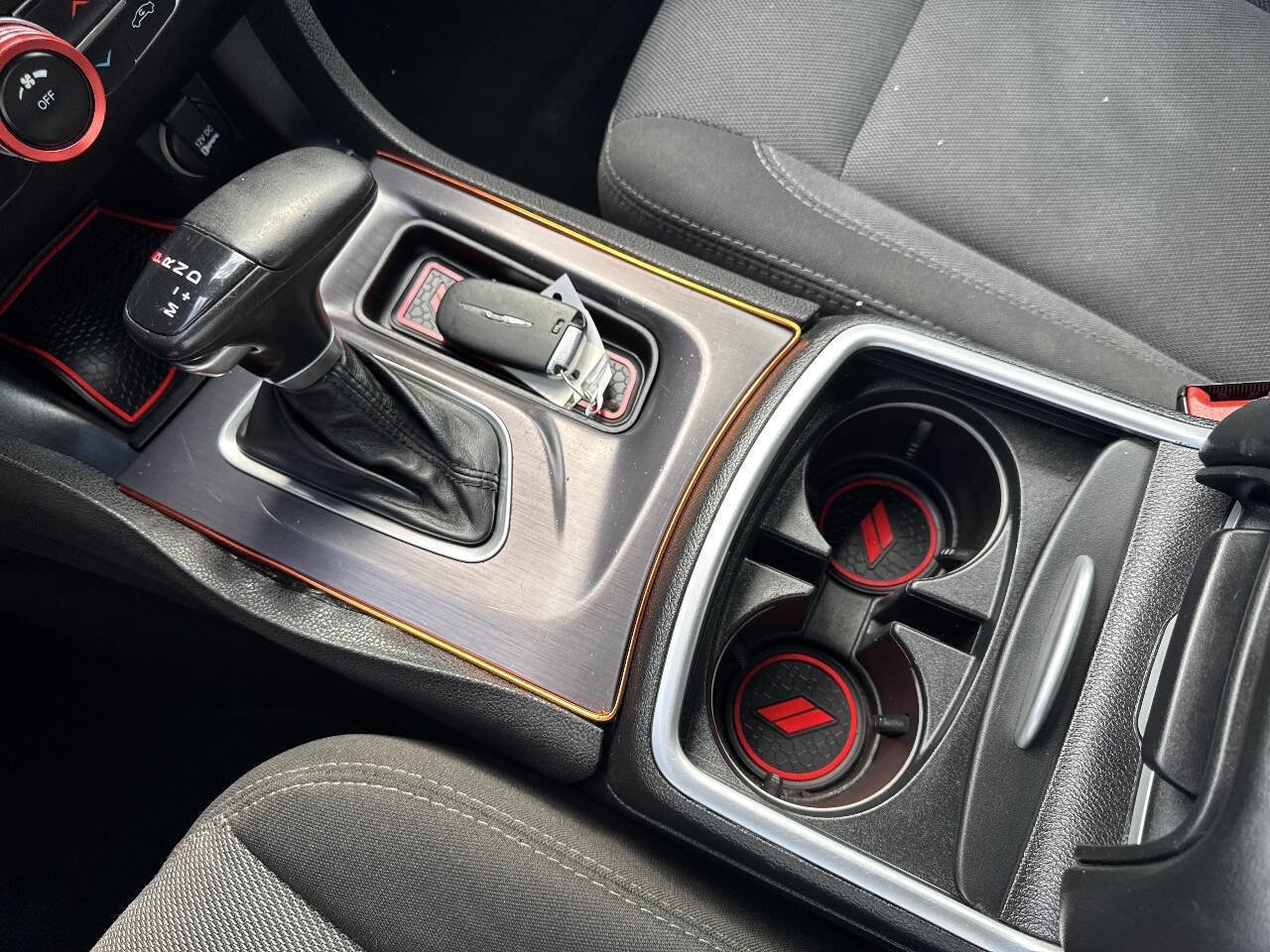 Used 2015 Dodge Charger SE w/ Popular Equipment Group image 25
