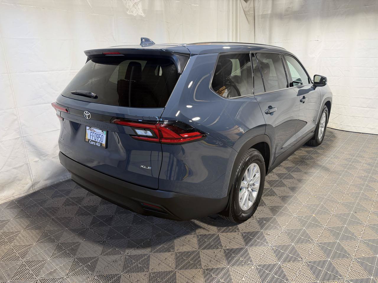Used 2026 Toyota Grand Highlander AWD image 5