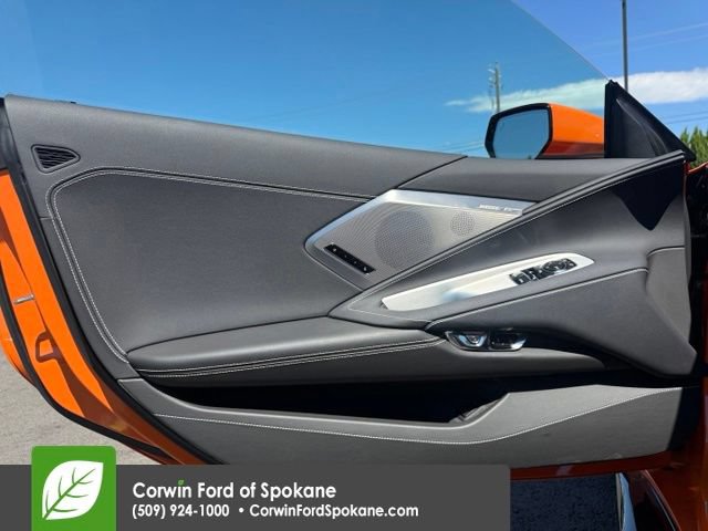 Used 2024 Chevrolet Corvette Z06 RWD image 16