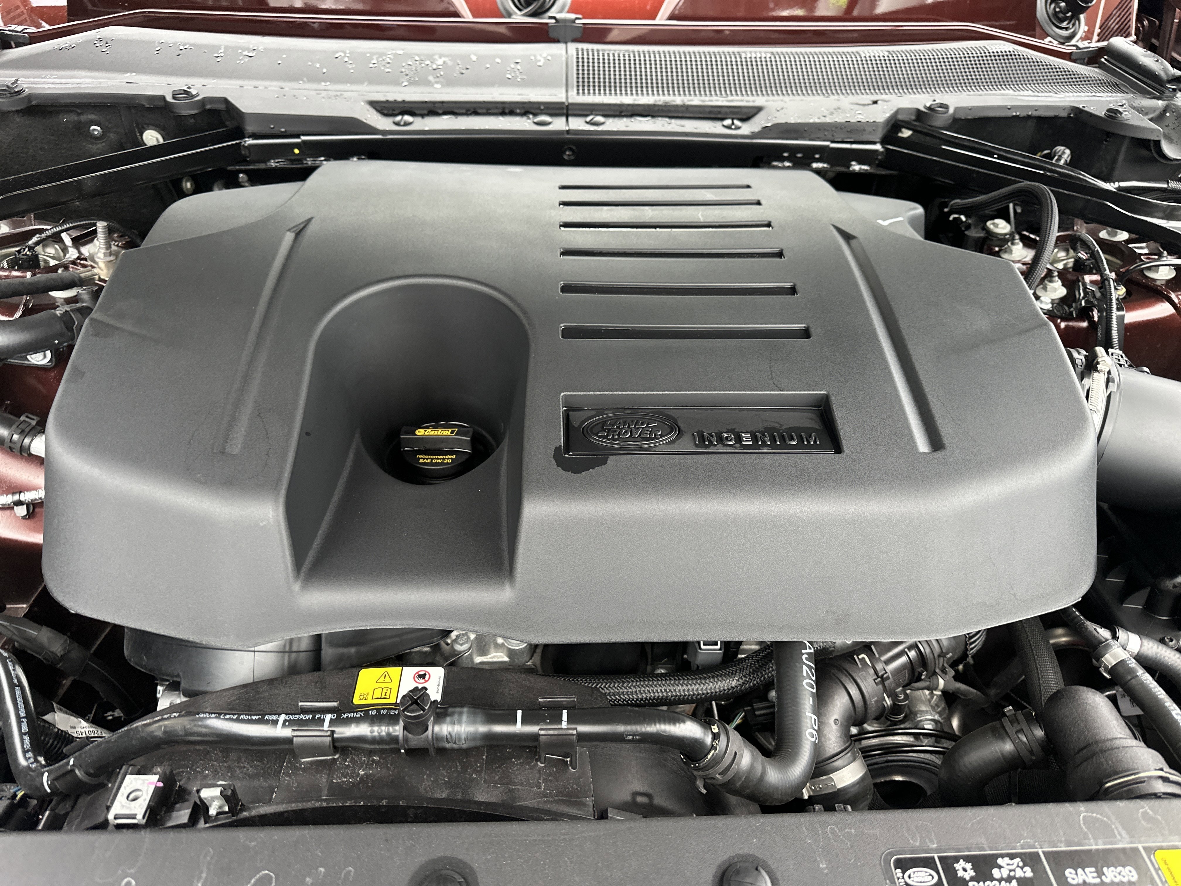 Used 2025 Land Rover Defender 110 Sedona Red Edition image 9