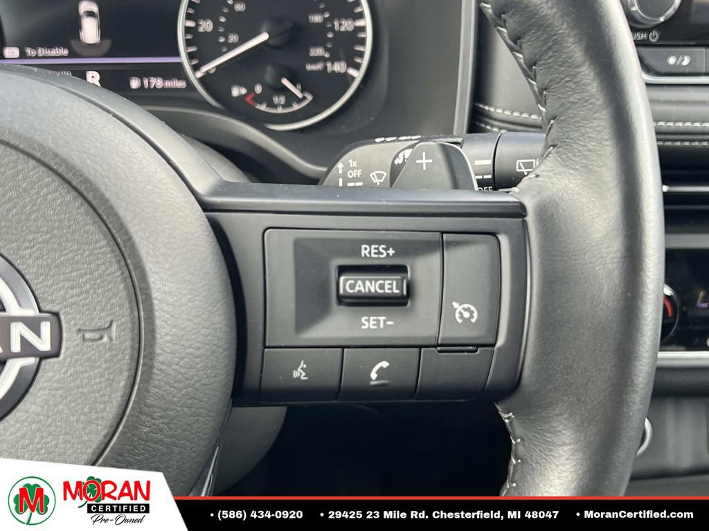 Used 2023 Nissan Rogue S AWD/4WD image 23
