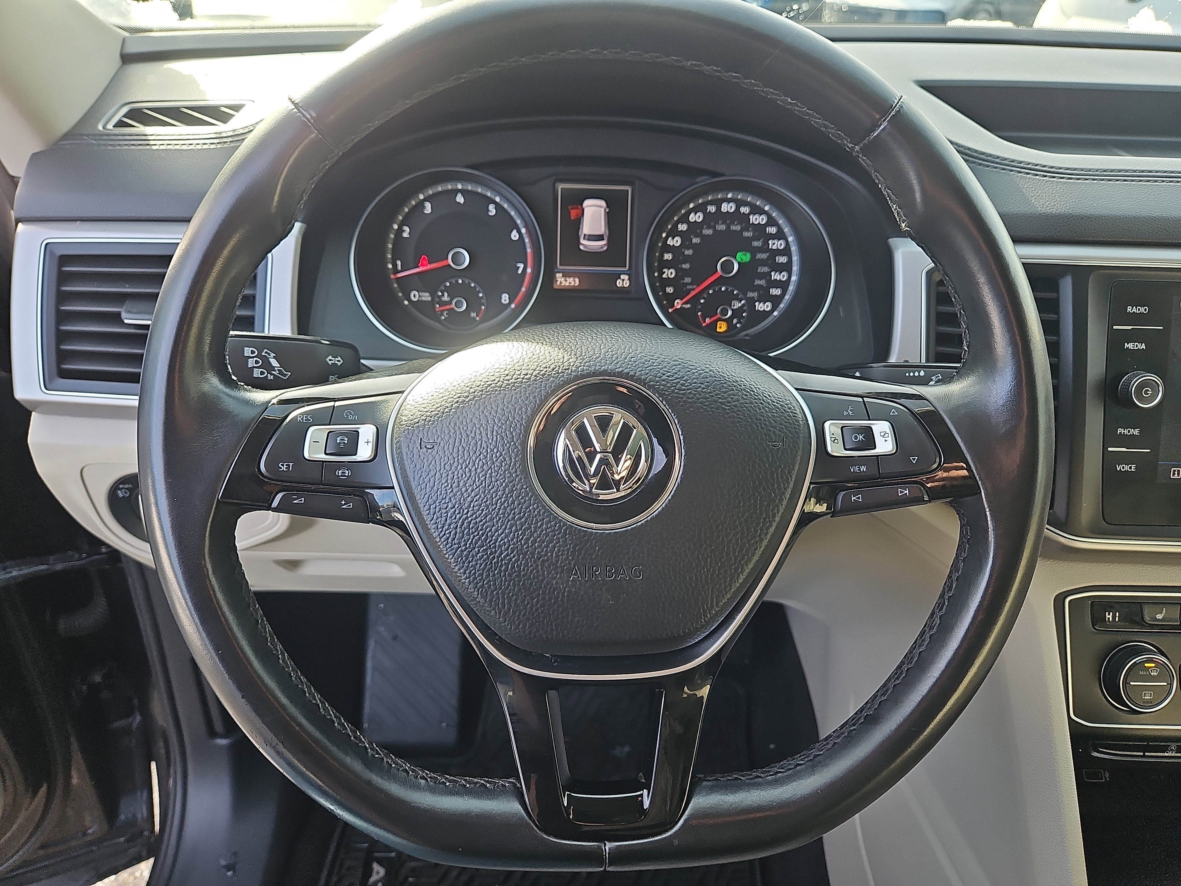 Used 2019 Volkswagen Atlas SE w/ Panoramic Sunroof Package image 22